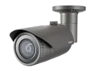 Hanwha - QNO-7032R - Wisenet Q network outdoor vandal bullet camera, 4MP @30fps, 6mm fixed focal lens (49°), triple codec H.265/H.264/MJPEG with Wisestream II, 120dB WDR, IR LEDs range 98', motion detection, tampering, defocus detection, hallway View