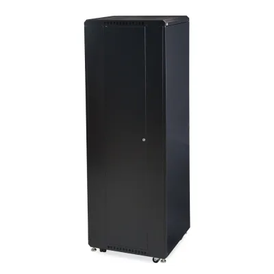 Kendall Howard - 3106-3-024-42 - 42U LINIER® Server Cabinet - Solid/Vented Doors - 24" Depth