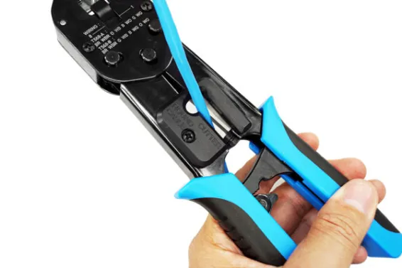 Simply 45 - S45-C200 - Universal (most brands) Standard RJ45 Crimp Tool - UTP RJ45 Mod Plugs - 1 Ea./Blister