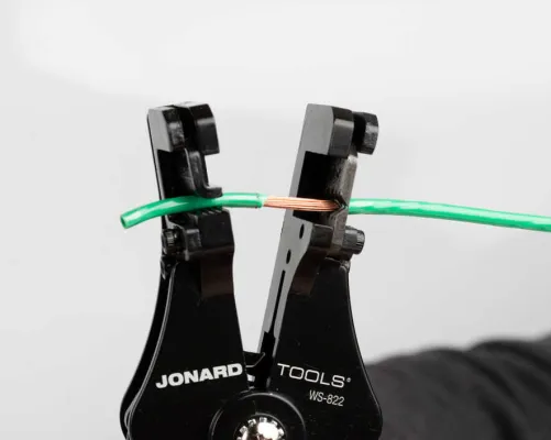 Jonard Tools - WS-822 - Wire Stripper And Cutter For 8-22 Awg