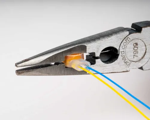 Jonard Tools - UY2-25 - UY2 2-Port Telephone Splice Connector (Pack of 25)