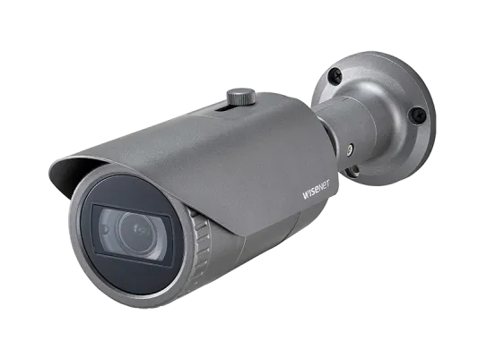 Hanwha - HCO-7070RA - Wisenet HD+ 4MP IR bullet camera, AHD or CVBS formats are available, manual vari-focal Lens (3.1X) (3.2-10mm), true D/N, 24VAC/12VDC, IR distance 98 feet, IP66/IK10.