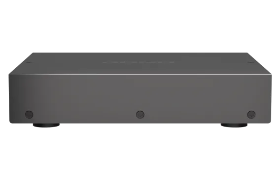 QNAP - QSW-2104-2T-A-US - QNAP Desktop QSW-2104-2T-US, Unmanaged Switch, 4 port 2.5Gbps Auto Negotiation (2.5G/1G/100M)