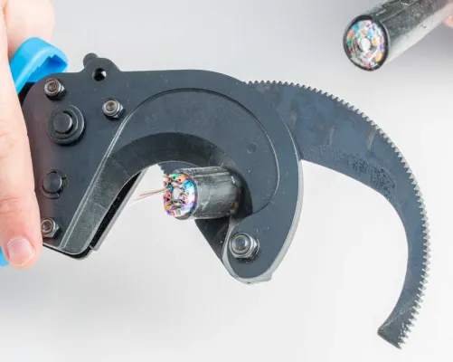 Jonard Tools - RC-600 - Ratcheting Cable Cutter - 600 MCM