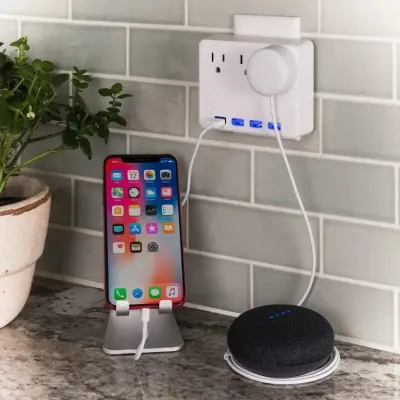 Cyber Power - P3WU - 3 AC Outlet Wall Tap 125V with 4 Lighted 4.2A USB Charging Ports 