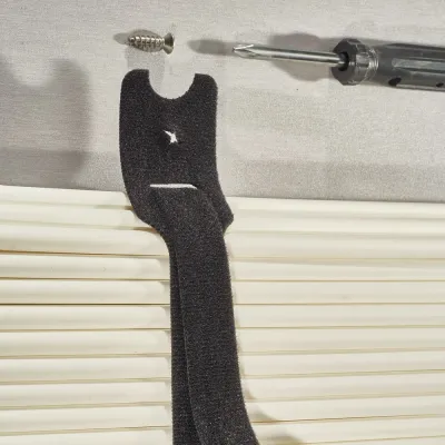 Rip-Tie - X-23 - 7/8 Inch Wide Rip-Tie Lite Screw Mount