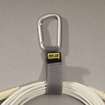 Rip-Tie - J-S9-C - One Inch Wide CableCarrier with Silver Carabiner, 1″ x 9″