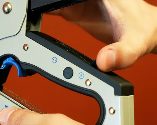 Jonard - STG-100 - TriggerTack Insulated Cable Stapler